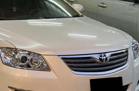 Pearl White Toyota Camry 2008 for sale in Pateros -0