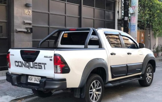 Selling White Toyota Hilux 2020 in Quezon-4