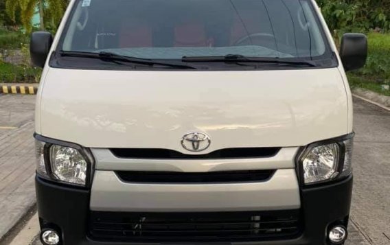 Sell White 2016 Toyota Hiace in Imus