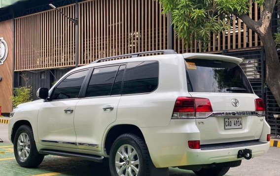 Silver Toyota Land Cruiser 2019 for sale in Automatic-4