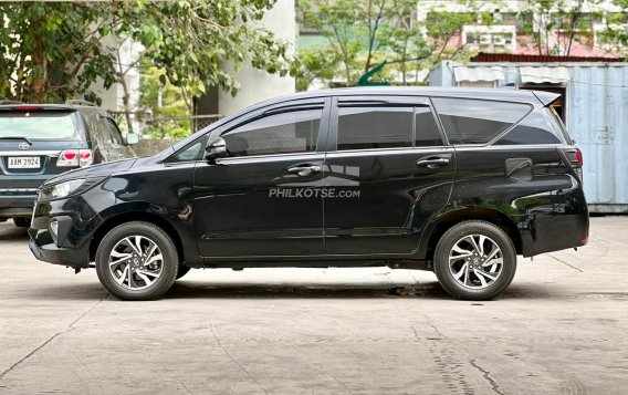 2021 Toyota Innova  2.8 E Diesel AT in Makati, Metro Manila-10