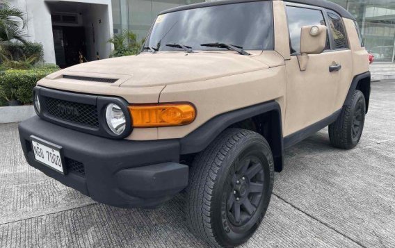 Selling Cream Toyota FJ Cruiser 2021 in Pasig-5