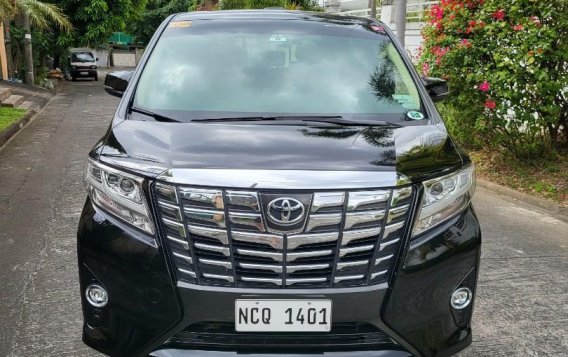 Black Toyota Alphard 2018 for sale in Malabon-2