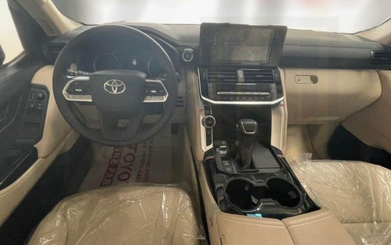 Selling Pearl White Toyota Land Cruiser 2022 in Quezon-6