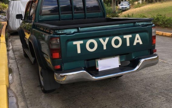 Selling Green Toyota Hilux 1998 in Dasmariñas-1