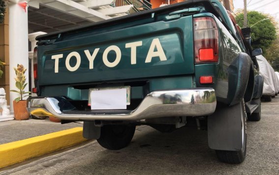 Selling Green Toyota Hilux 1998 in Dasmariñas-8