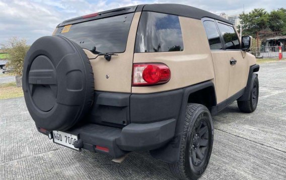 Selling Cream Toyota FJ Cruiser 2021 in Pasig-8