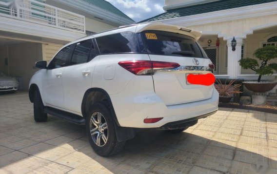 Pearl White Toyota Fortuner 2019 for sale in Valenzuela-2