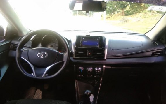 Silver Toyota Vios 2015 for sale in Manual-9