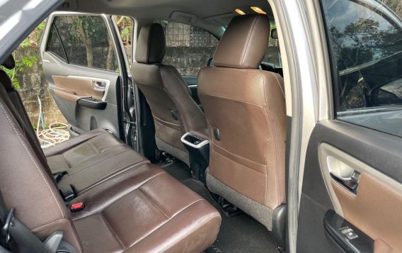 Sell Silver 2018 Toyota Fortuner in Quezon City-6