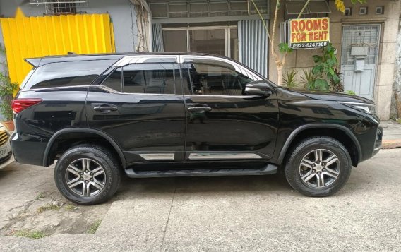 Black Toyota Fortuner 2021 for sale in Automatic