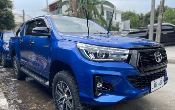 Sell Blue 2019 Toyota Hilux in Quezon City-2