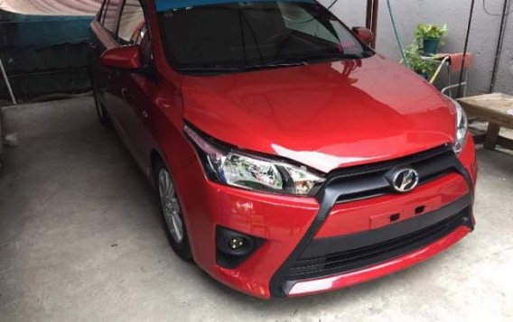 Red Toyota Yaris 2017 for sale in Quezon -3