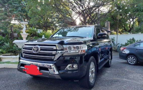 Black Toyota Land Cruiser 2017 for sale in Pasig-3