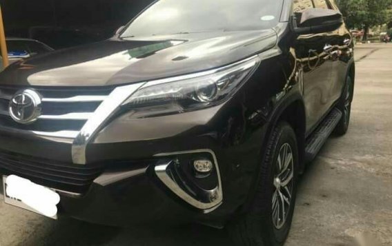 Sell Black 2019 Toyota Fortuner in Pasig-1