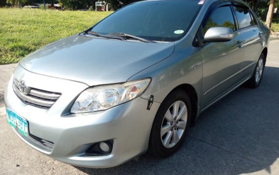 Silver Toyota Corolla Altis 2010 for sale in Manila-1