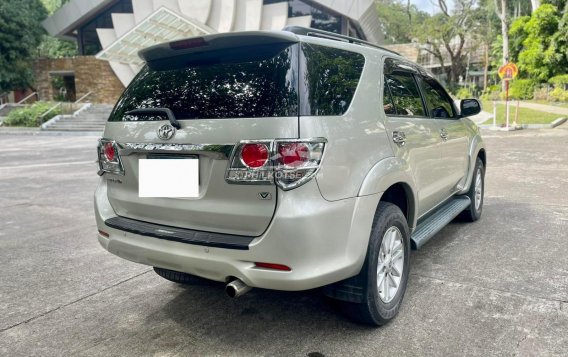 2013 Toyota Fortuner in Makati, Metro Manila-3