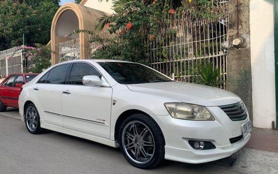 Pearl White Toyota Camry 2008 for sale in Manila-3