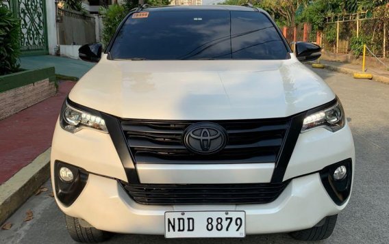 Pearl White Toyota Fortuner 2017 for sale in Tanza-3
