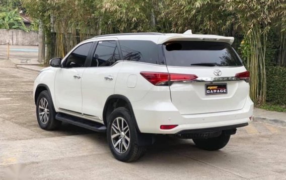 Pearl White Toyota Fortuner 2017 for sale in Automatic-4