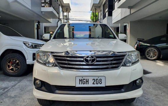 Selling White Toyota Fortuner 2014 in Quezon-5