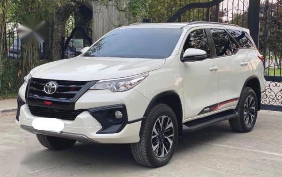 Pearl White Toyota Fortuner 2020 for sale in Quezon -2