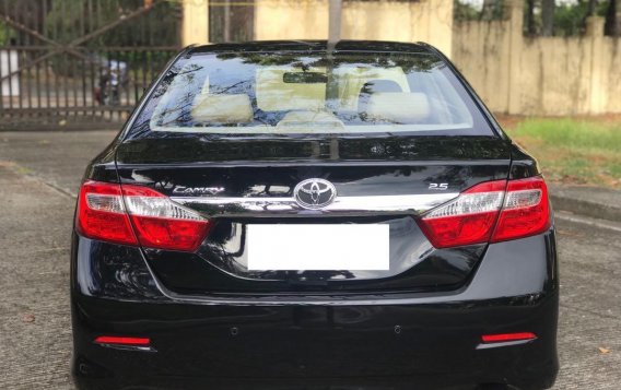Selling Black Toyota Camry 2013 in Muntinlupa-1