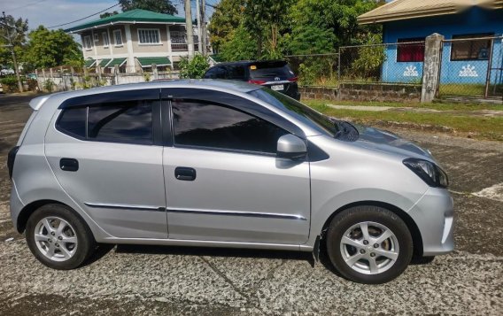 Selling Silver Toyota Wigo 2014 in Quezon-1