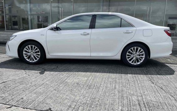 Selling White Toyota Camry 2015 in Pasig-3