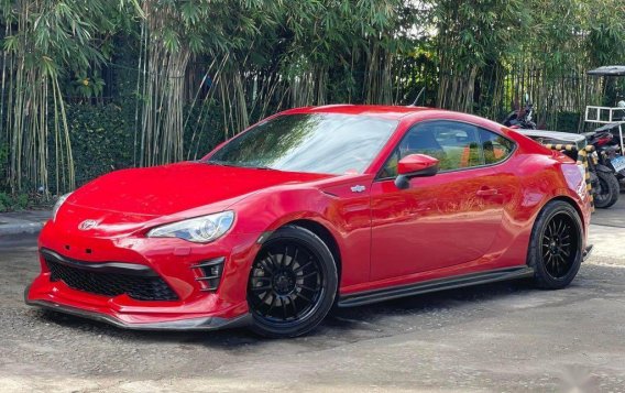 Red Toyota 86 2014 for sale in Quezon -2