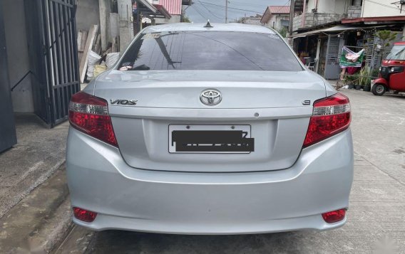 Selling Silver Toyota Vios 2017 in Cardona-1