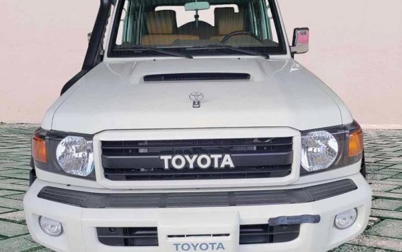 Pearl White Toyota Land Cruiser 2022 for sale in Quezon