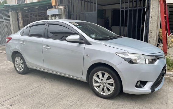 Selling Silver Toyota Vios 2017 in Cardona-3