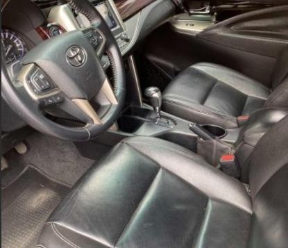 Silver Toyota Innova 2018 for sale in Mandaluyong-9