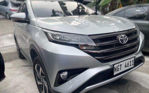 Silver Toyota Rush 2021 for sale in Quezon City-1