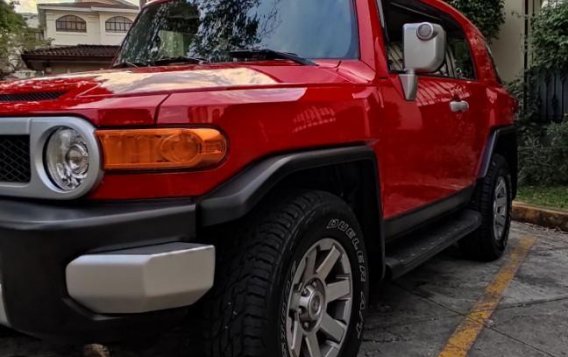 Red Toyota Fj Cruiser 2016 for sale in Automatic-4
