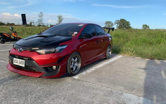 Selling Red Toyota Vios 2015 in Bacoor-1