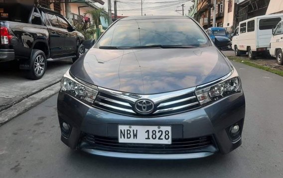 Selling Grey Toyota Altis 2016 in Quezon City-4