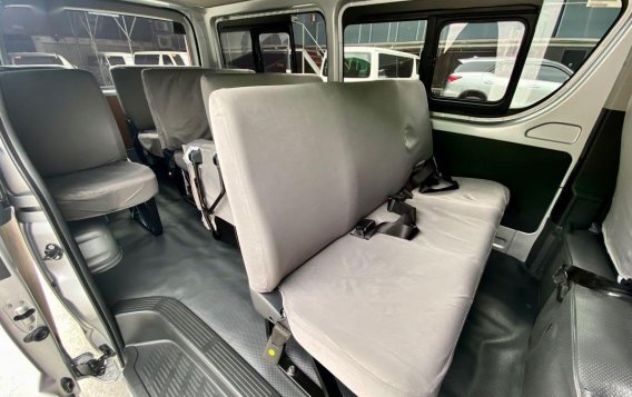 Silver Toyota Hiace 2021 for sale in Parañaque-5