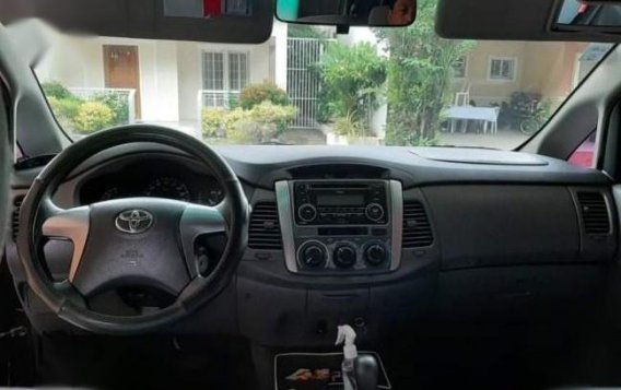 Selling Brown Toyota Innova 2014 in Pasig-3