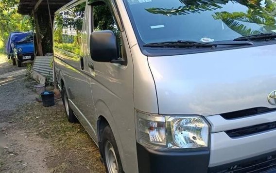 Silver Toyota Hiace 2015 for sale in Manual-2