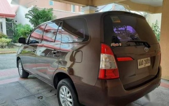 Selling Brown Toyota Innova 2014 in Pasig-2