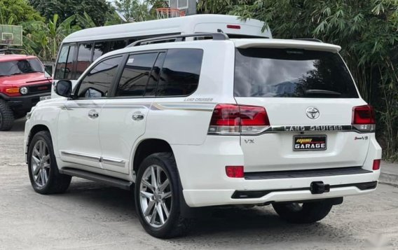 Pearl White Toyota Land Cruiser 2020 for sale in Quezon City-4