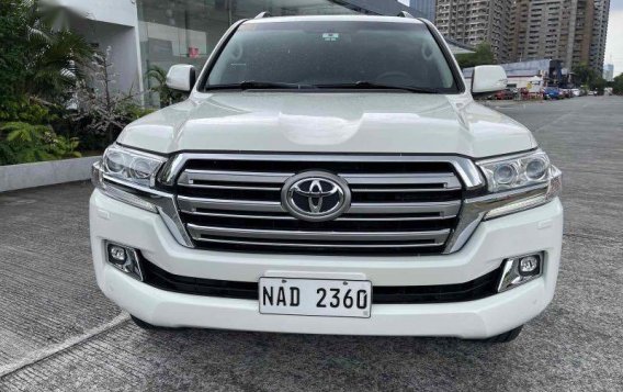 Selling Pearl White Toyota Land Cruiser 2017 in Pasig-1