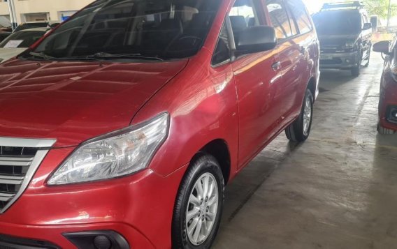 Selling Red Toyota Innova 2016 in Pasig-1