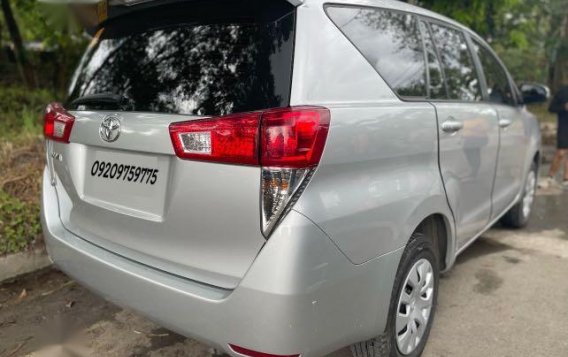 Sell Silver 2020 Toyota Innova in Quezon City-2