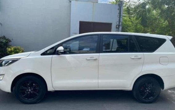 Sell White 2017 Toyota Innova in San Jose del Monte-3