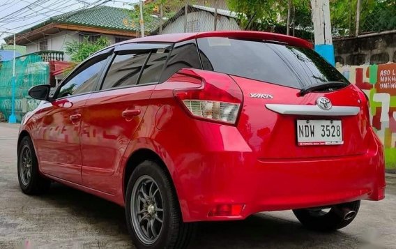 Selling Red Toyota Yaris 2016 in Bacoor-6