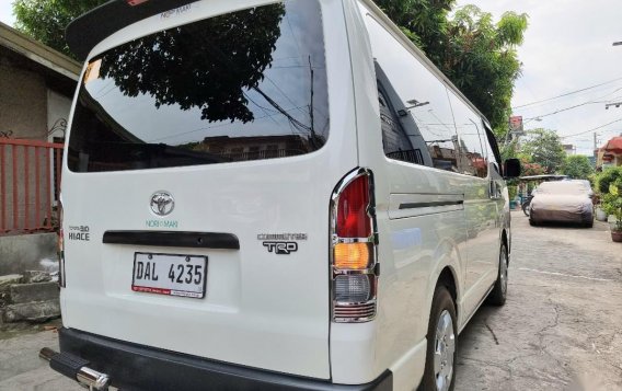 White Toyota Hiace 2019 for sale in Bacoor-3