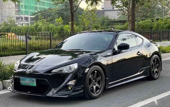 Selling Black Toyota 86 2013 in Pasig